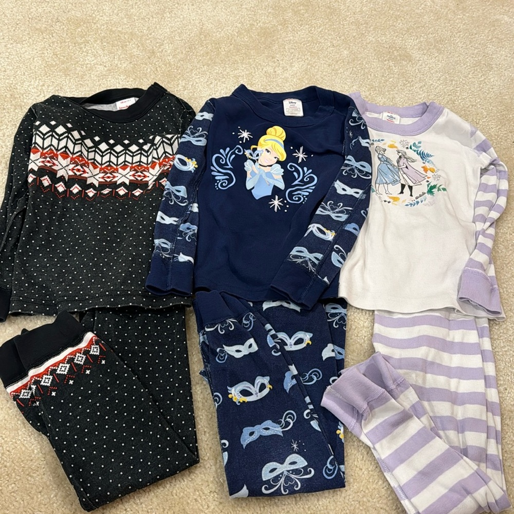 Hanna Anderson size 4 pajama sets